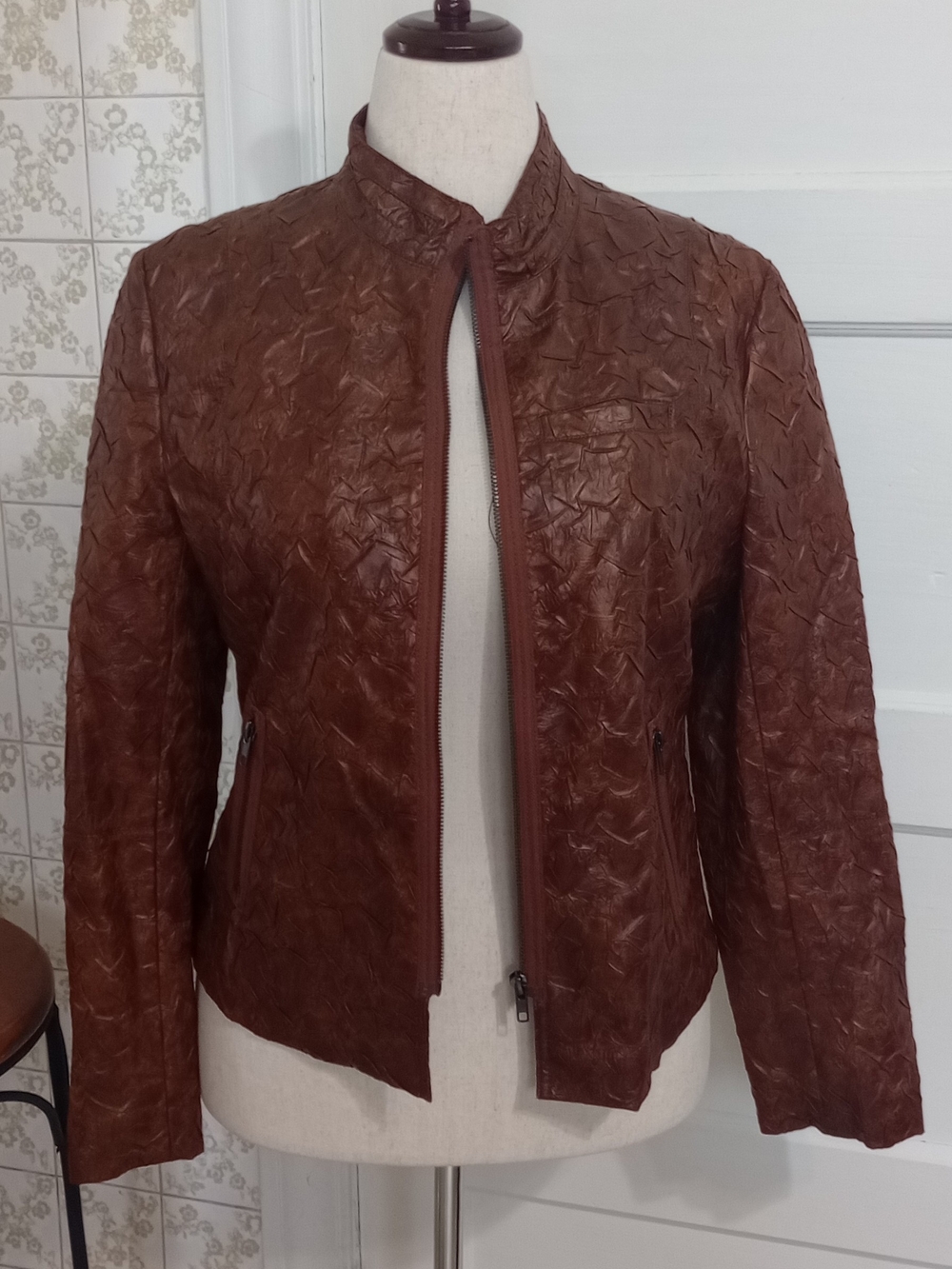 Classic Brown Women's Textured Zip-Front Jacket